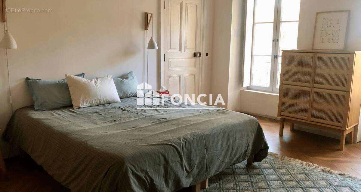 Appartement à CAHORS