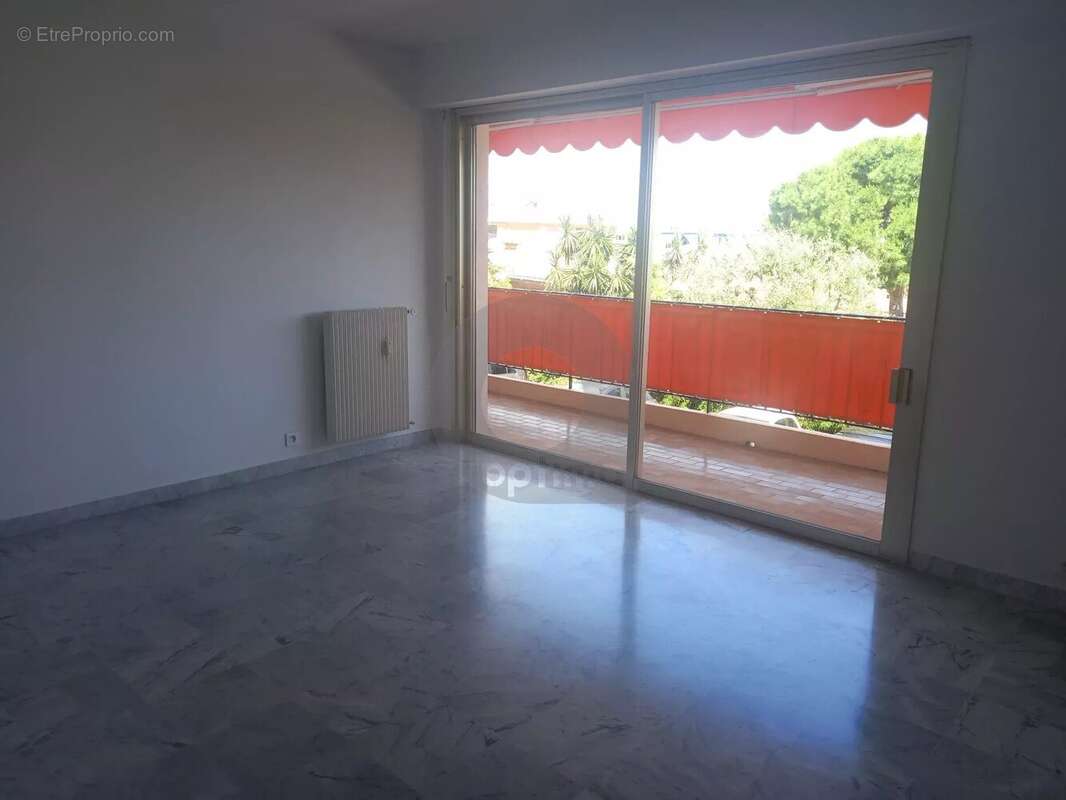 Appartement à ROQUEBRUNE-CAP-MARTIN