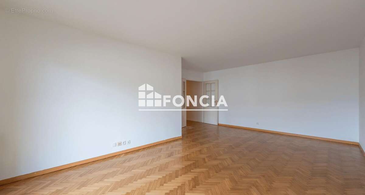 Appartement à MAISONS-ALFORT