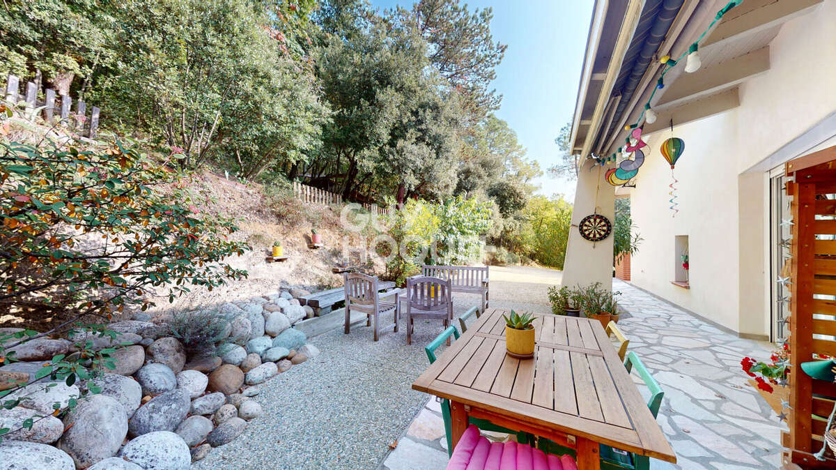 Maison à ETOILE-SUR-RHONE