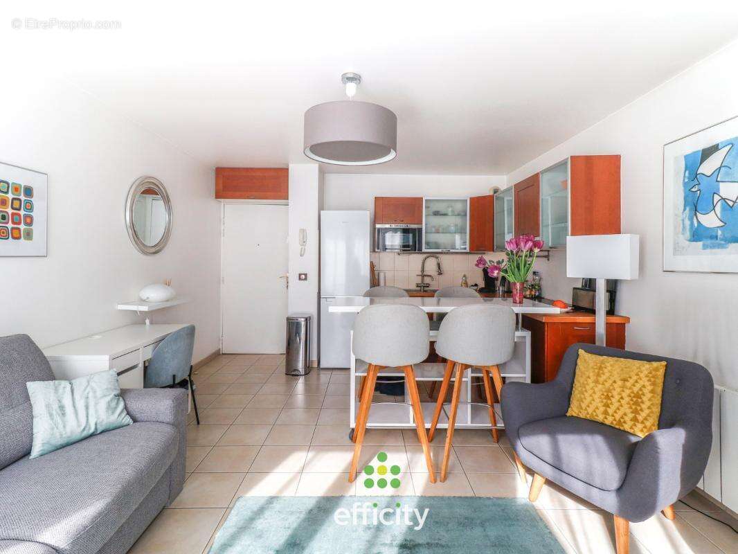 Appartement à NOGENT-SUR-MARNE