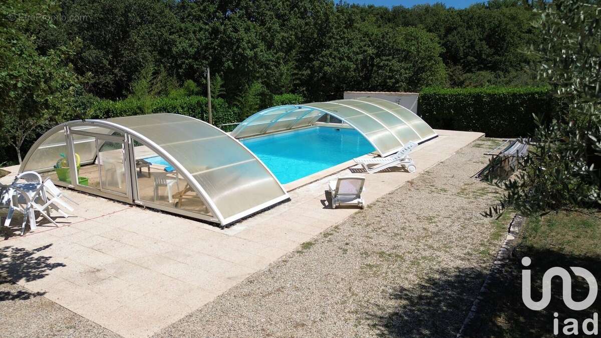 Photo 2 - Maison à CHATEAUNEUF-DU-RHONE