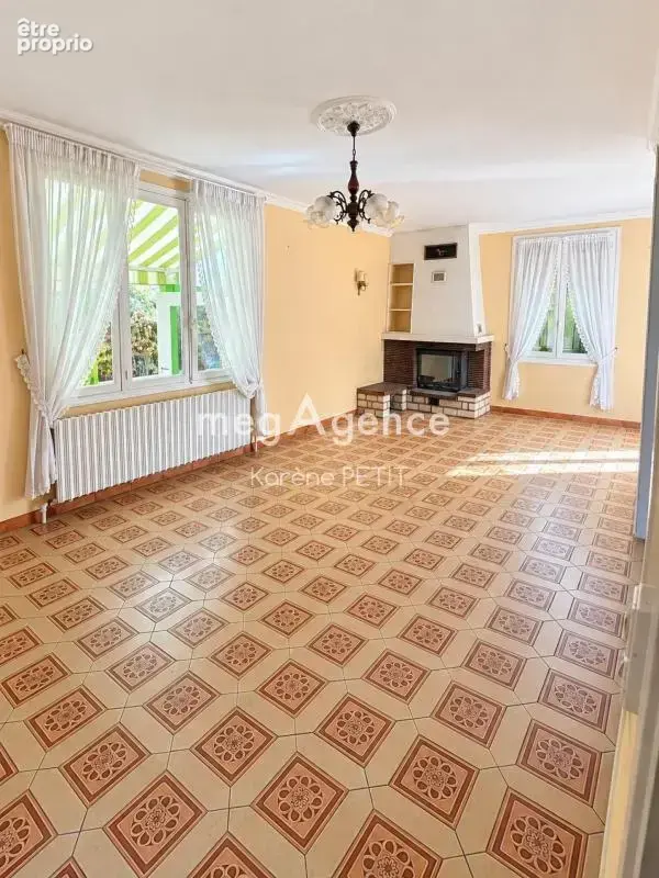 Maison familiale - beaux volumes et fort potentiel - photo 4