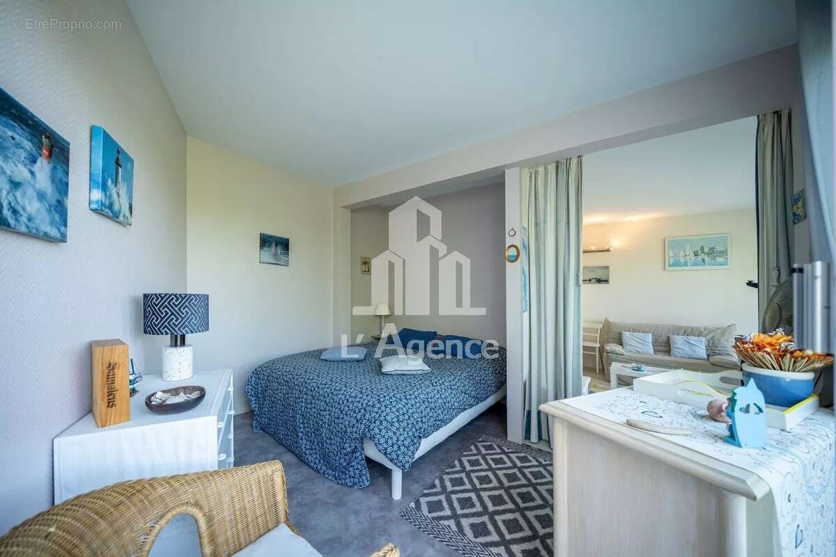 Appartement à VAUX-SUR-MER