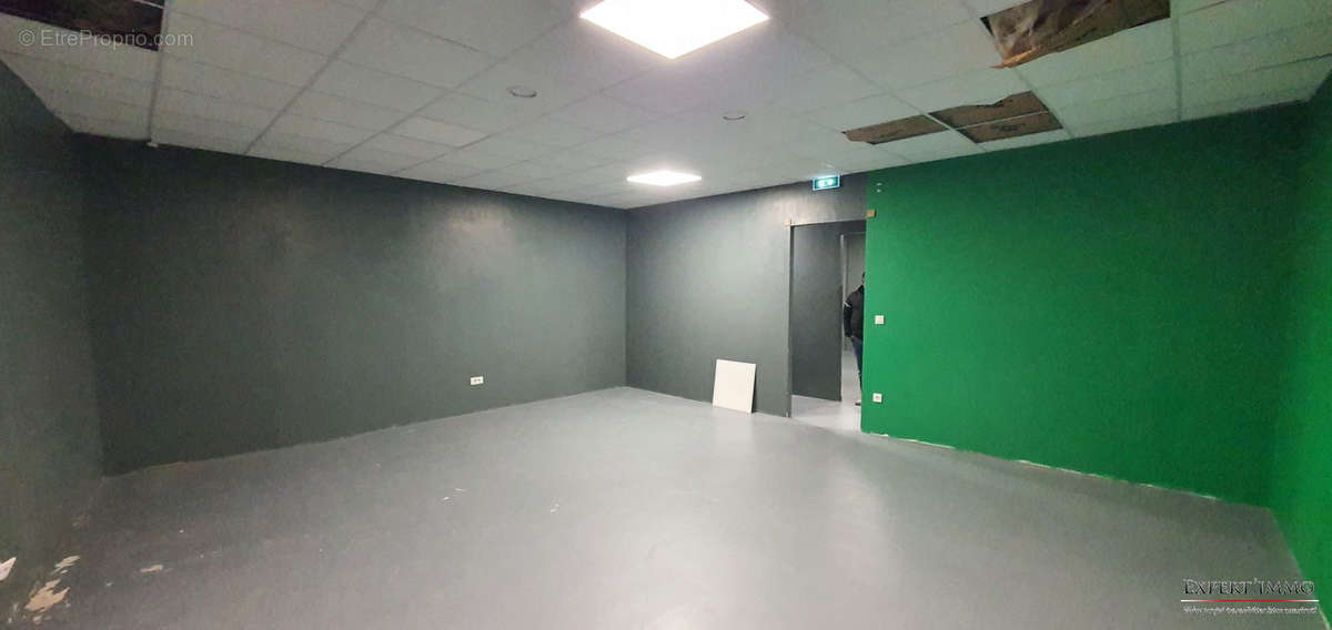 Commerce à LA SEYNE-SUR-MER