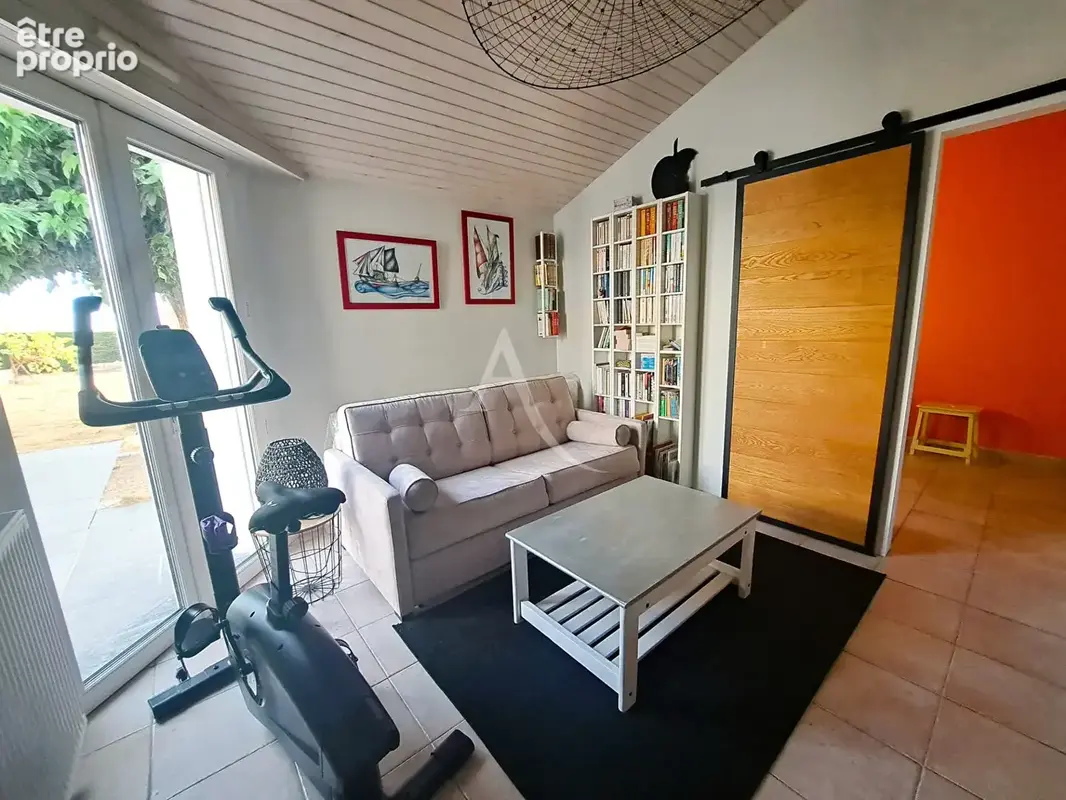 Maison contemporaine de plain-pied - 127 m² environ - Les Herbierss - photo 9