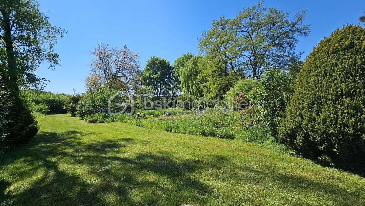  À VENDRE – Une maison qui a du cœur sur la comune S/T JEAN DE BRAYE !  - photo 13