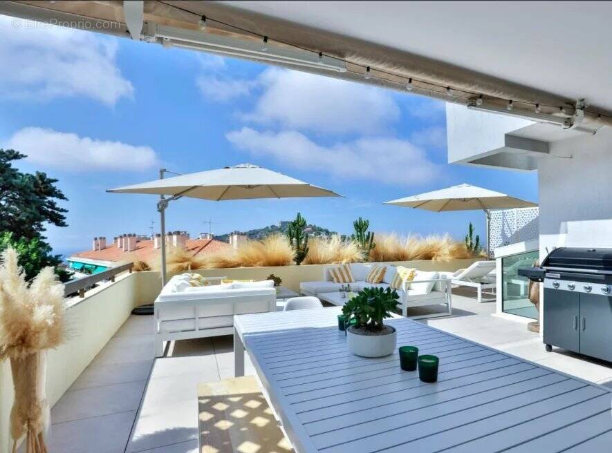 Appartement à VILLEFRANCHE-SUR-MER