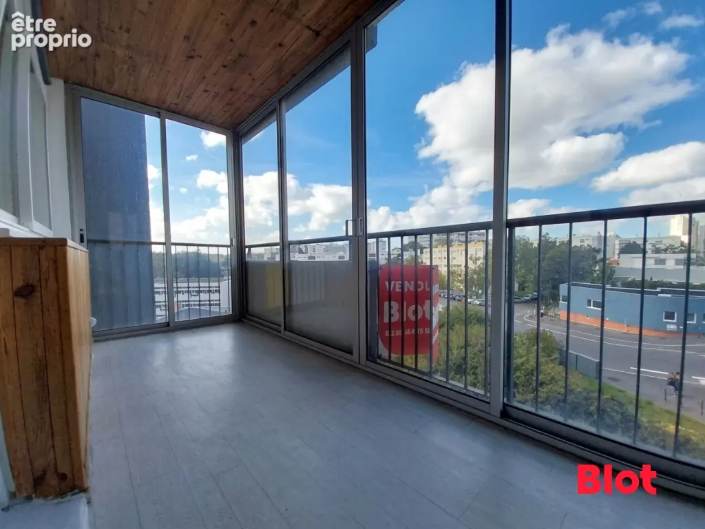 Appartement 4 pièces 81 m² à vendre à Brest (29200) - photo 2