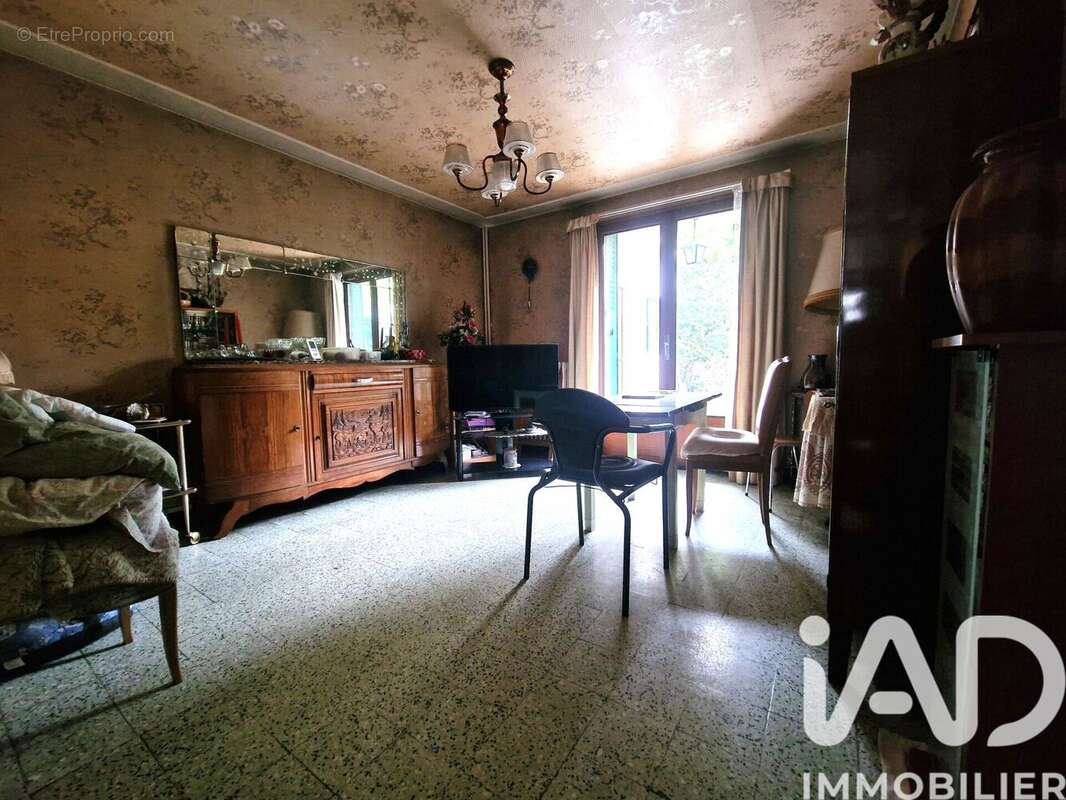 Photo 2 - Maison à LE PERREUX-SUR-MARNE