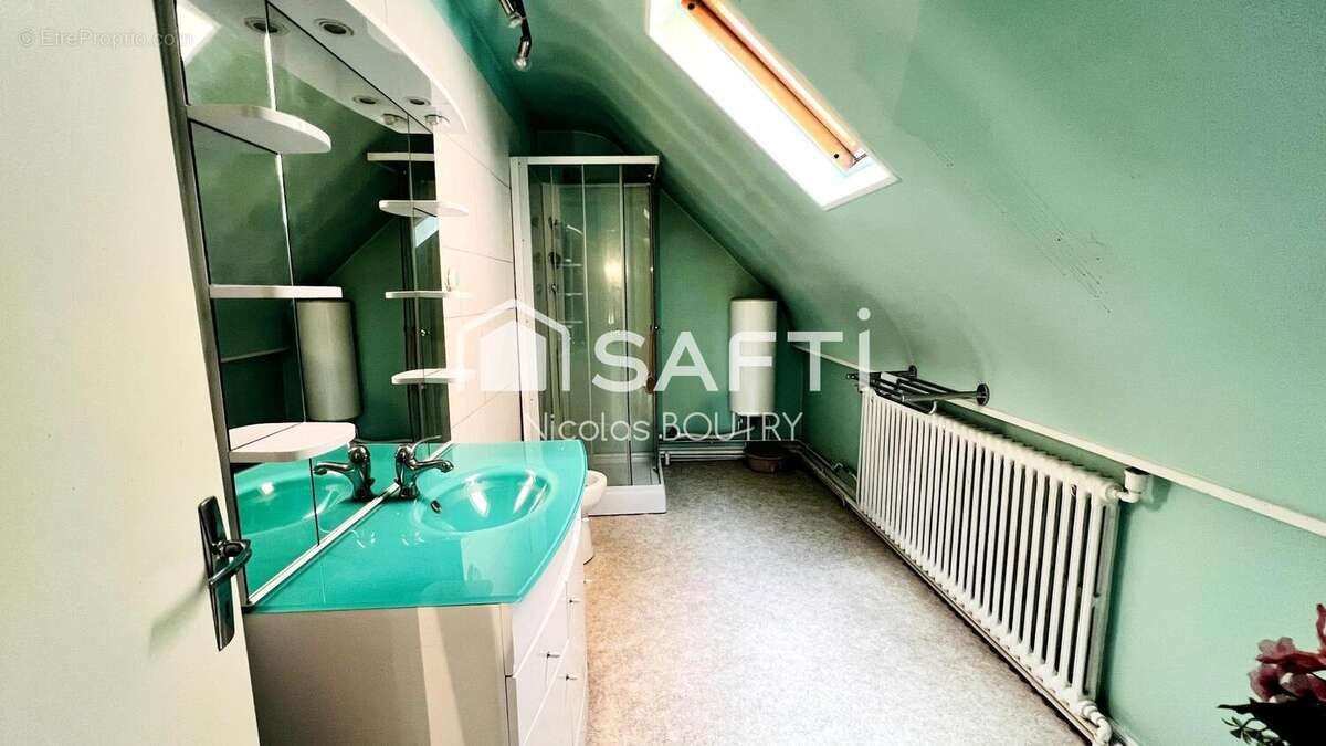 Photo 9 - Maison à SAINT-QUENTIN