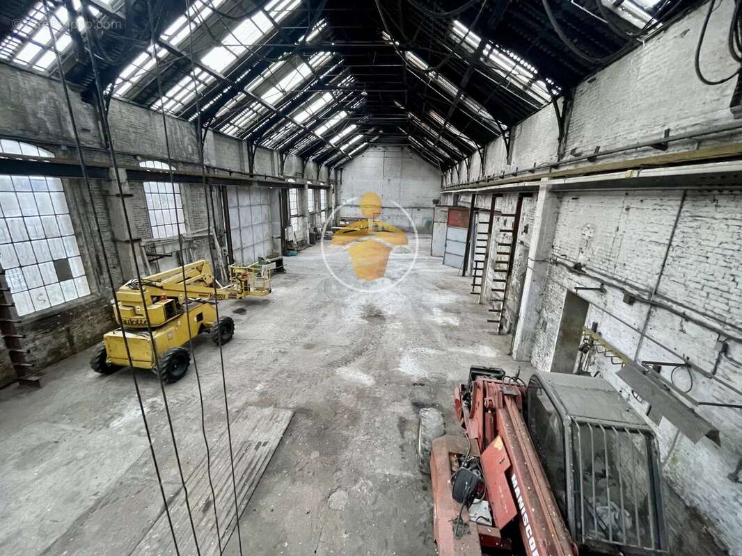 Commerce à AULNOIS-SOUS-LAON