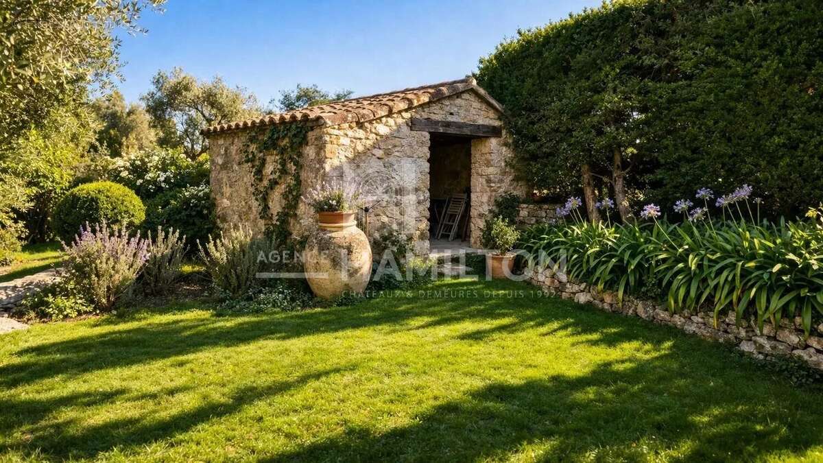 Maison à LE ROURET