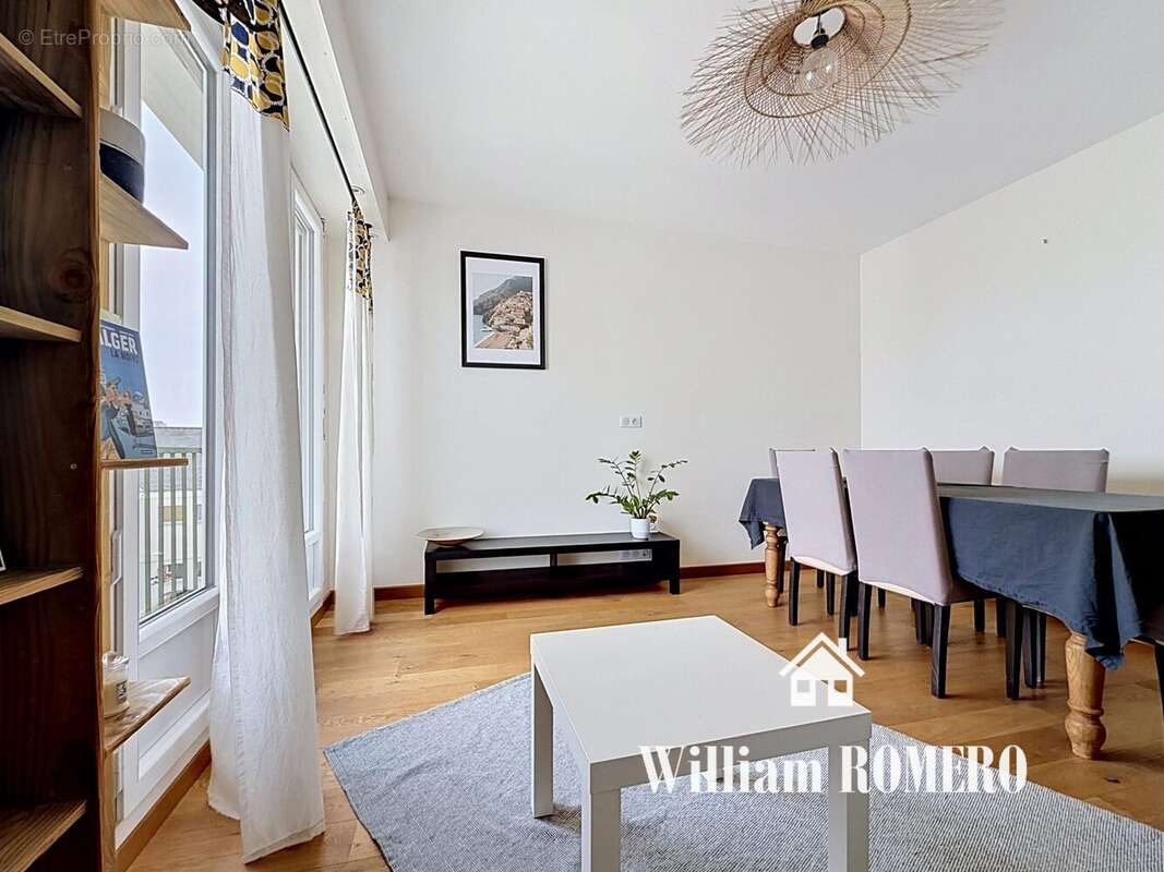 Appartement à REZE