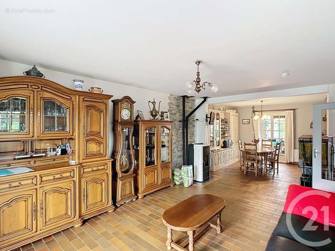 Maison à CHATEAU-SUR-EPTE