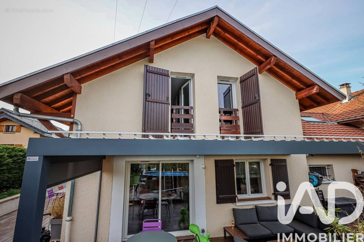 Photo 1 - Maison à SCIENTRIER