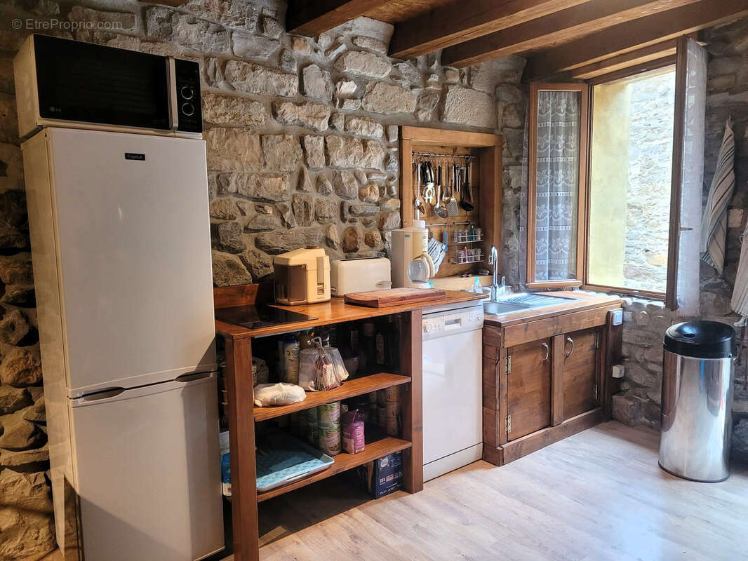 Maison à MONTBRUN-DES-CORBIERES