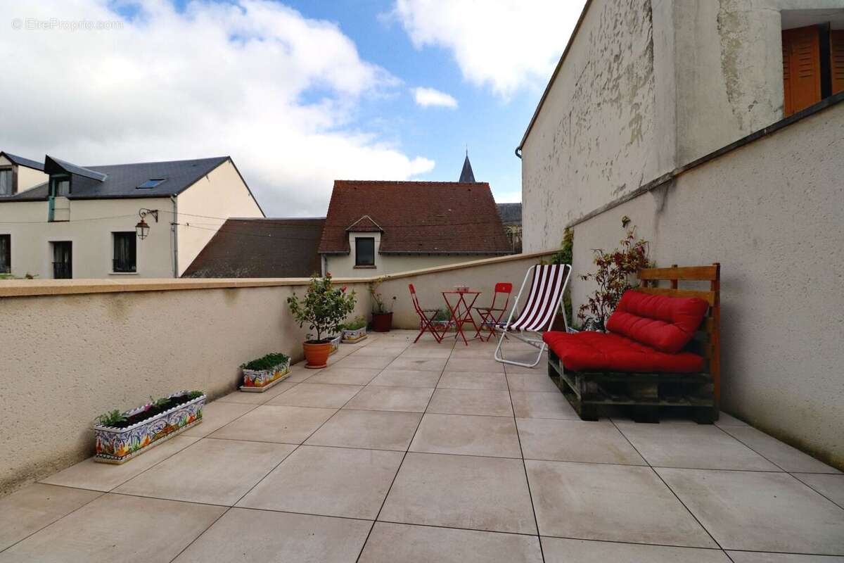 Appartement à HOUDAN