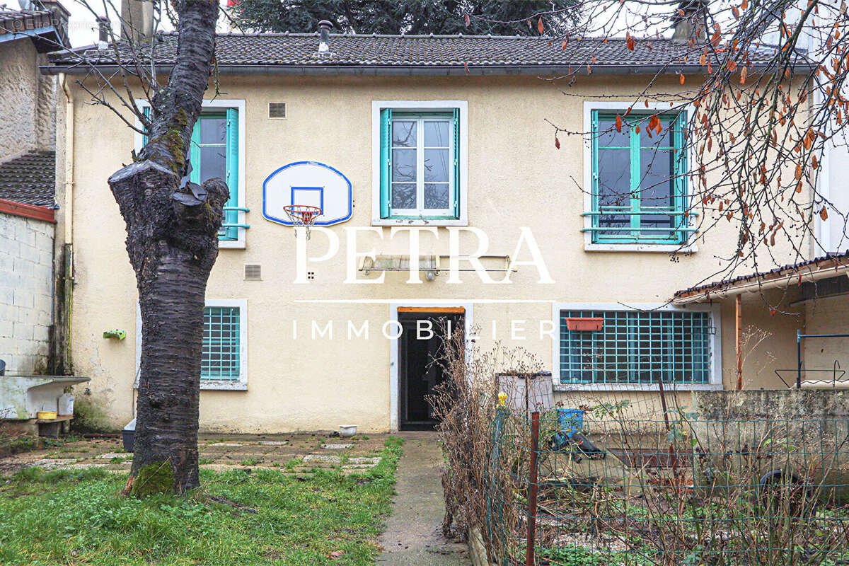 Maison à CHEVILLY-LARUE