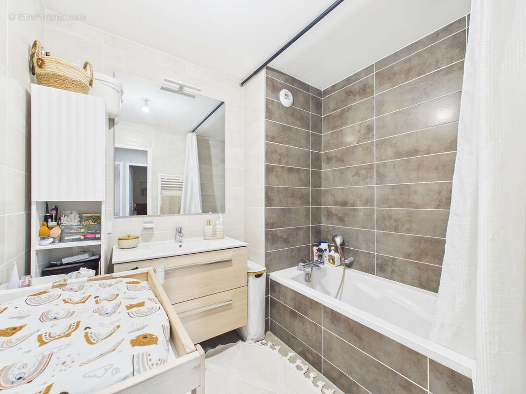 Appartement à LA RAVOIRE