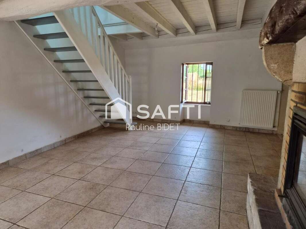 Maison 126 m² à Fleuriel  - photo 4
