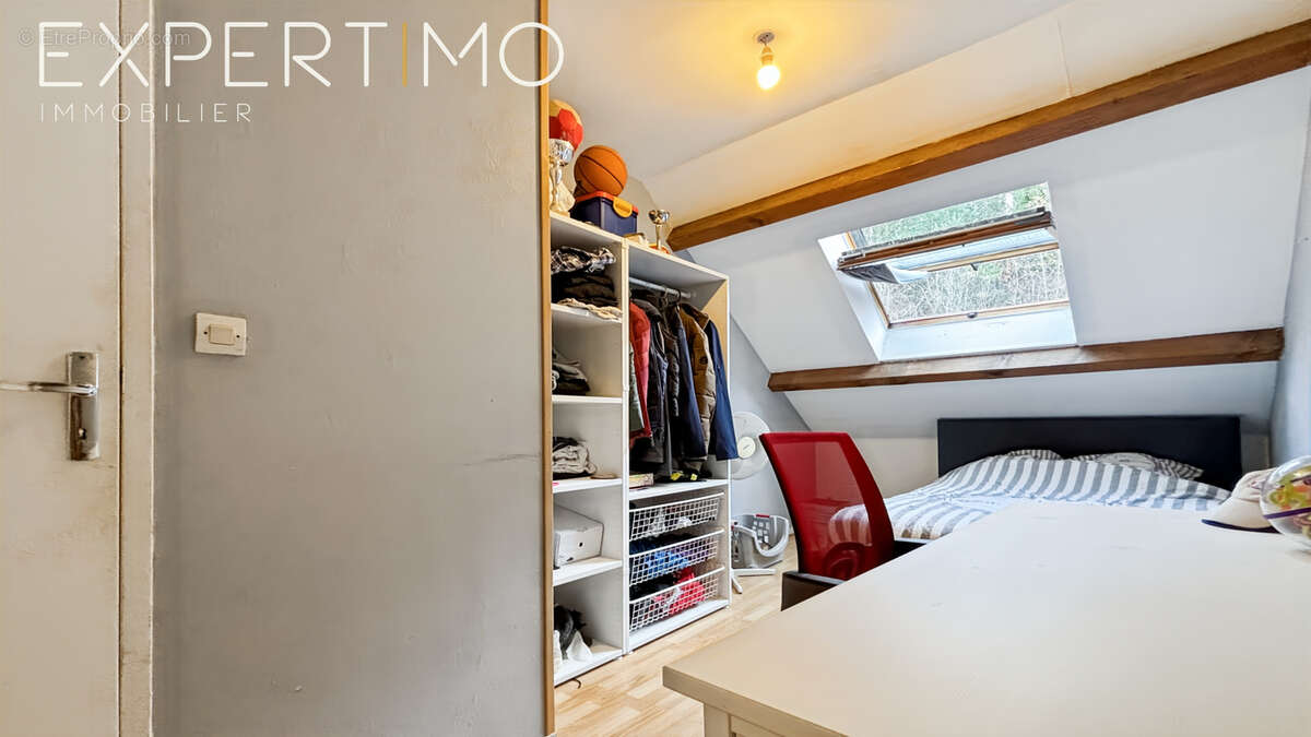 Appartement à SACLAS