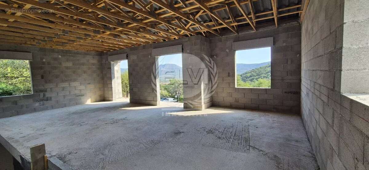 Maison à Plan de la Tour - photo 7