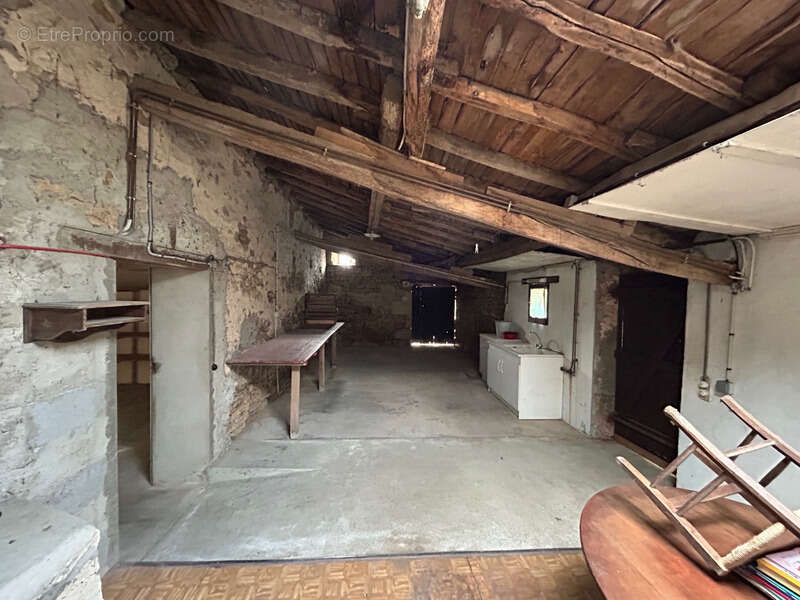 Maison à CHANTECORPS