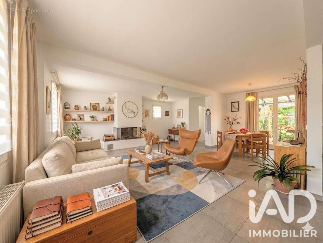Maison 146 m² à Sartrouville  - photo 2