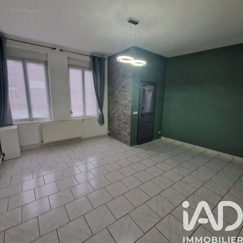 Photo 1 - Maison à RAISMES