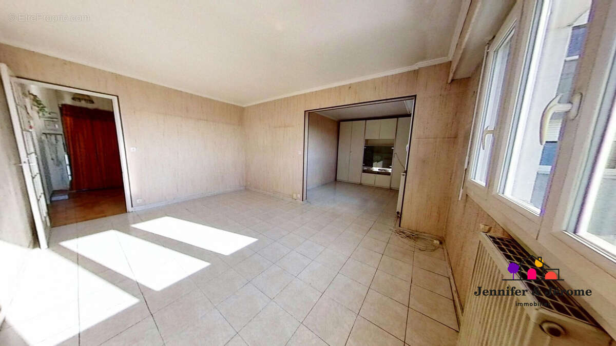 Appartement à EPINAY-SUR-SEINE