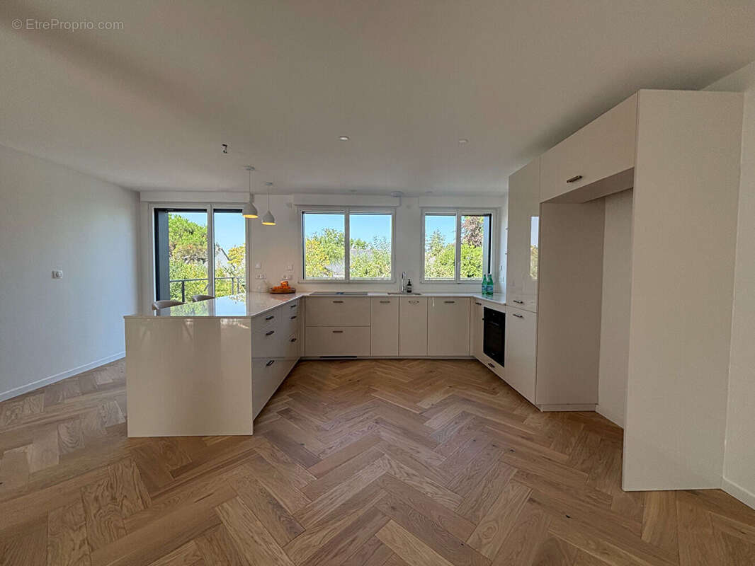 Nouveauté, Maison Saint Gregoire 8 pièce(s) 200 m2 - photo 4