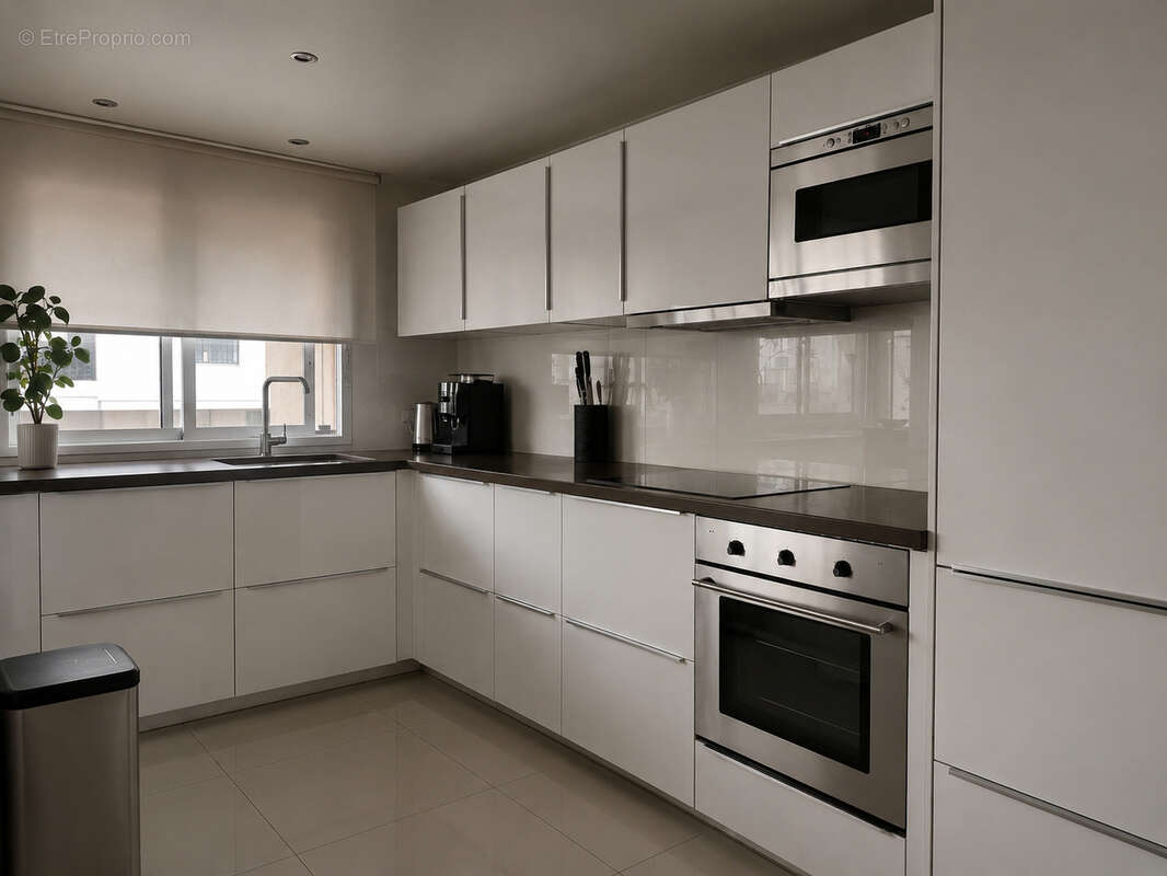 Appartement à MARSEILLE-7E
