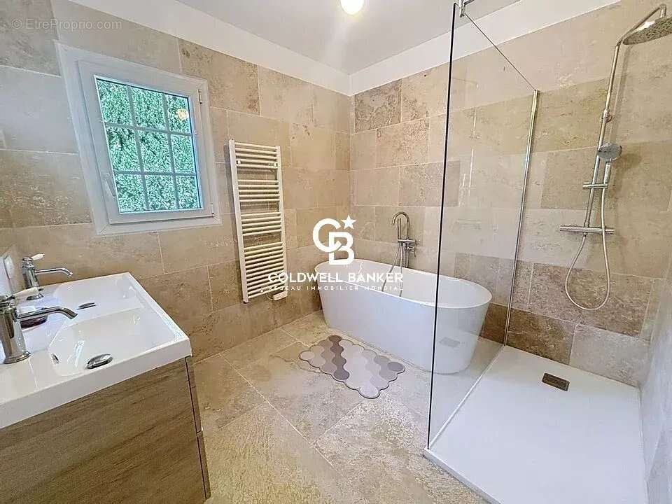 Le Beausset - Maison sur Terrain de 5000m2 - photo 14