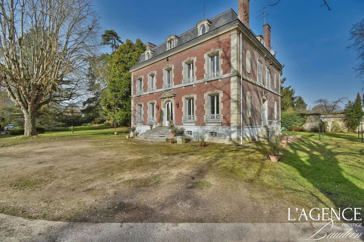 Maison 595 m² à Pacy-Sur-Eure  - photo 2