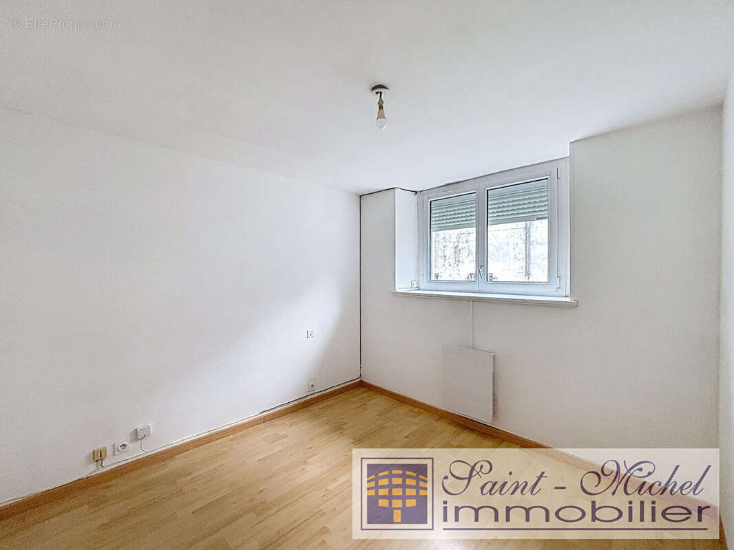 Appartement à QUIMPERLE