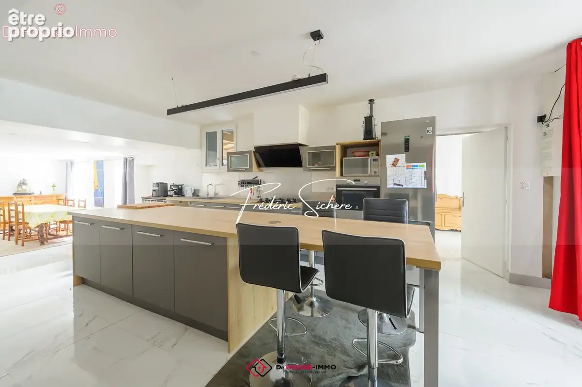 Maison 7 pièces 248 m² à vendre à Marsais (17700) - photo 15