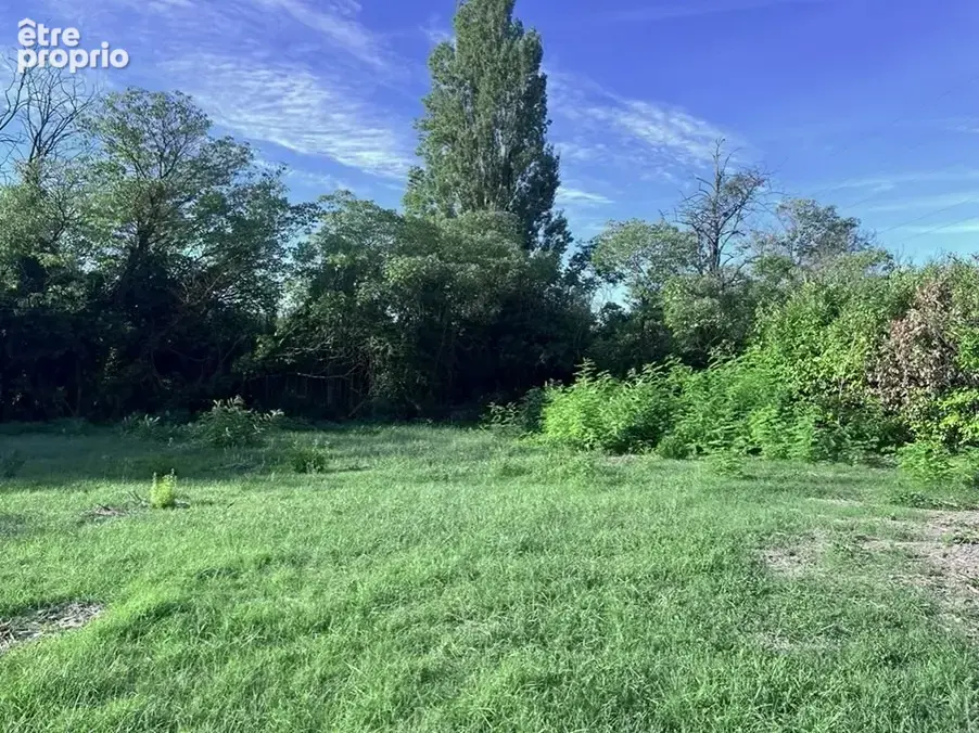 Photo Terrain à Montboucher-Sur-Jabron au prix de 156 900€
