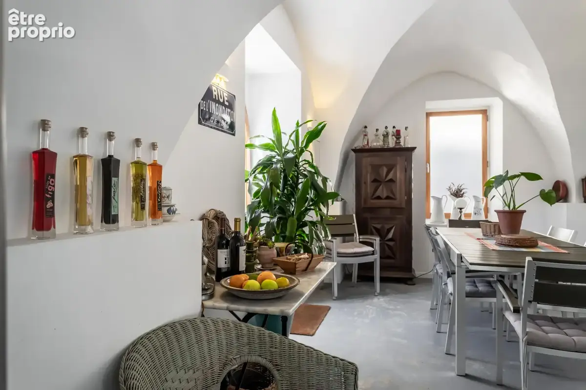 Maison de village avec jardin, piscine, garage et atelier - photo 18