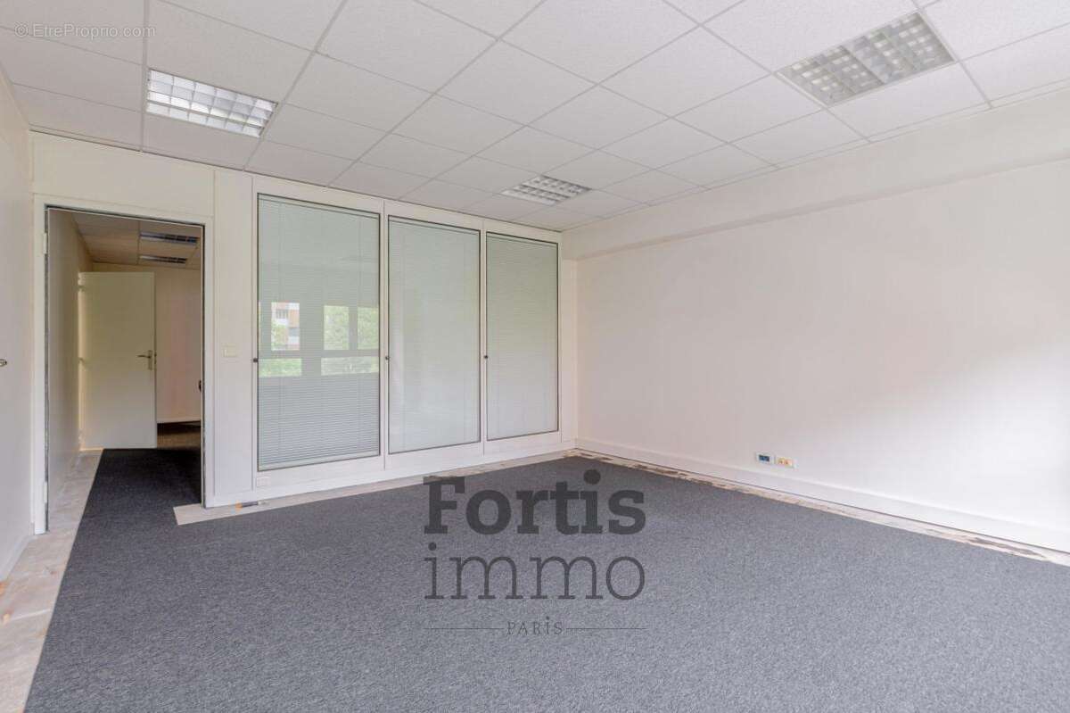 Commerce à SAINT-OUEN