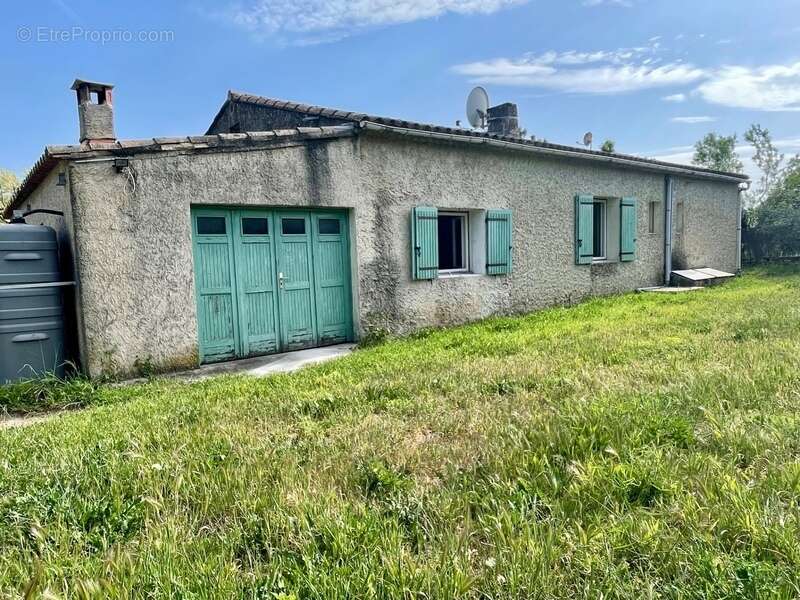 Maison à CABRIERES-D'AVIGNON