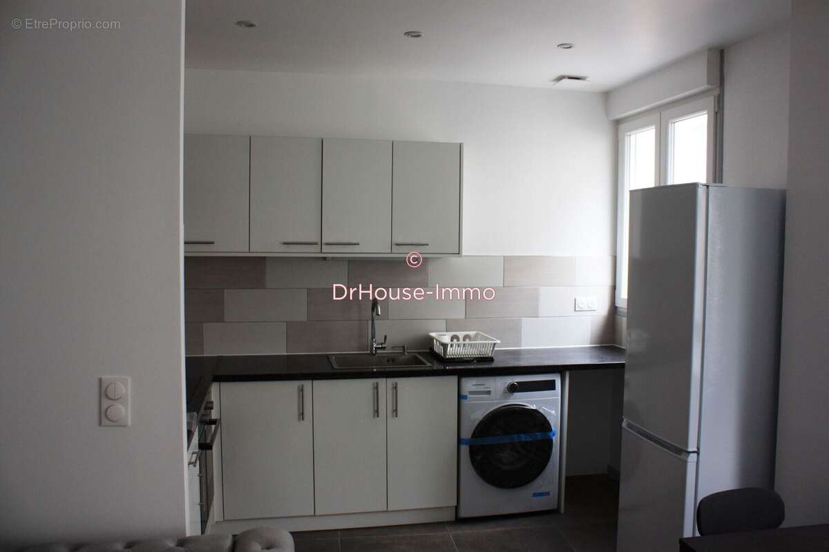 Appartement 205 m² à Montereau-Fault-Yonne  - photo 8