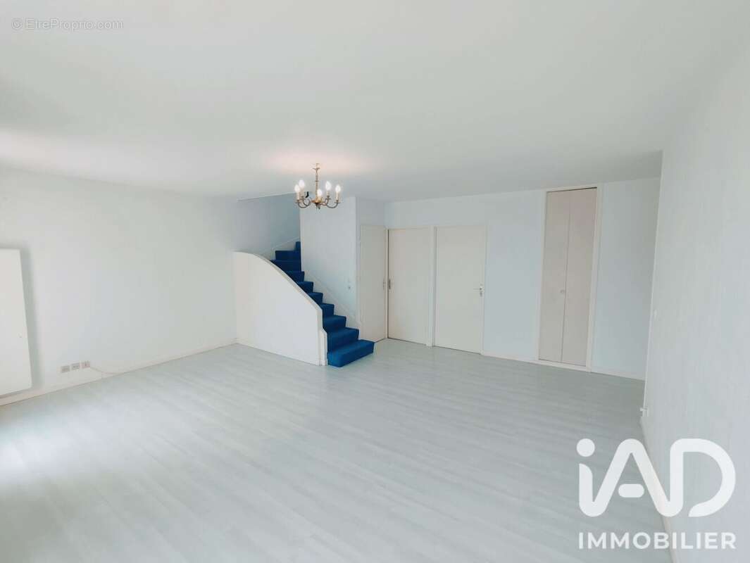 Appartement 100 m² à Eaubonne  - photo 5