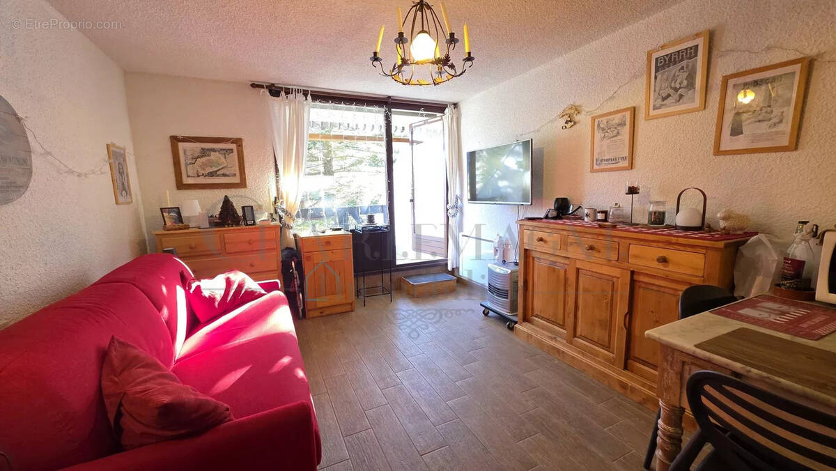 Appartement à SAINT-CHAFFREY