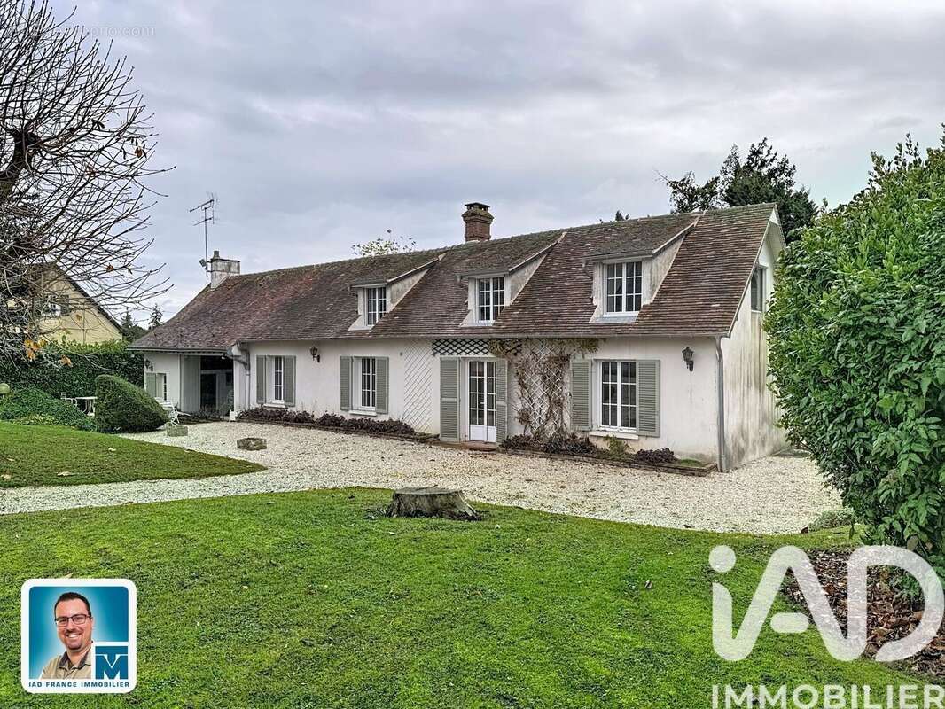 Photo 2 - Maison à TREMBLAY-LES-VILLAGES