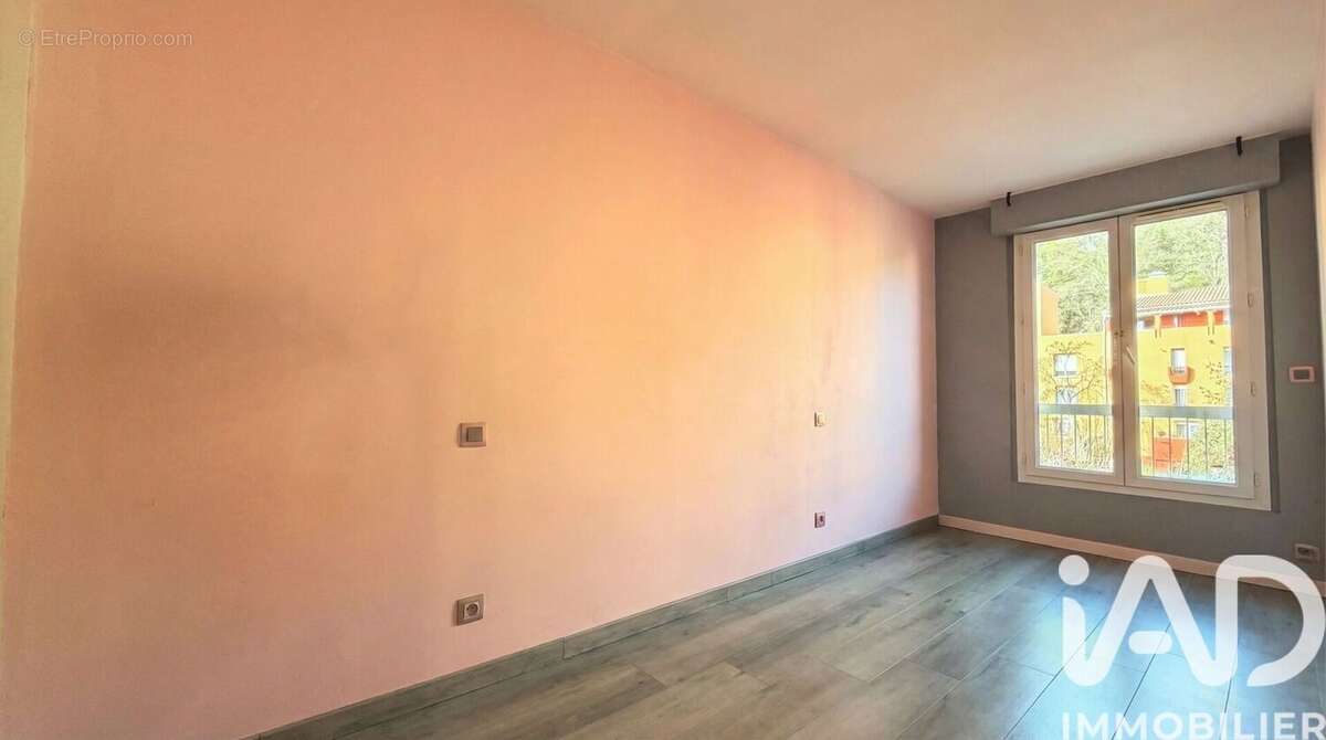 Appartement 100 m² à Drap  - photo 5