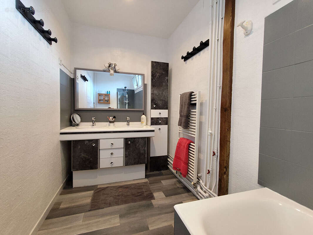 Maison à MARGNY-LES-COMPIEGNE