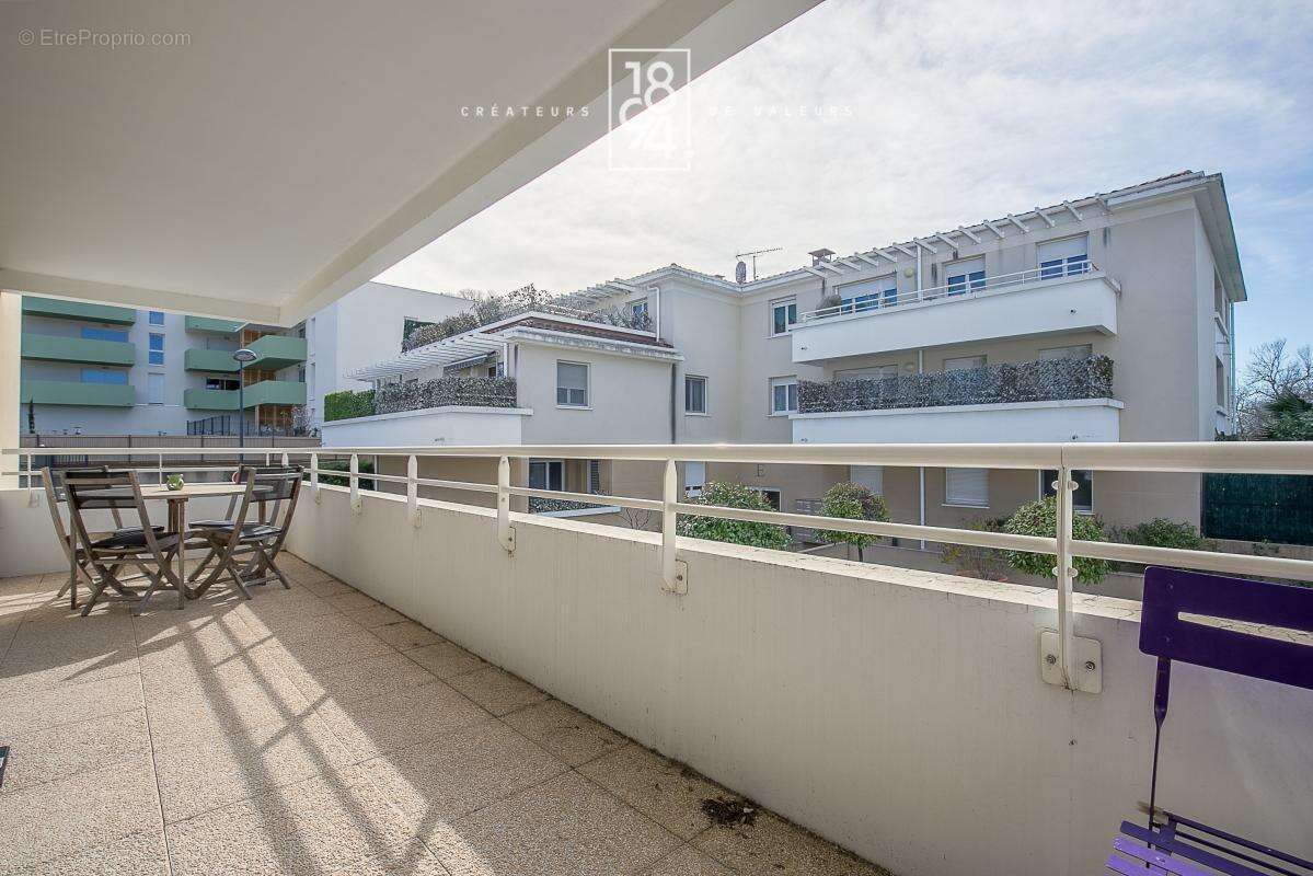 Appartement à MARSEILLE-11E