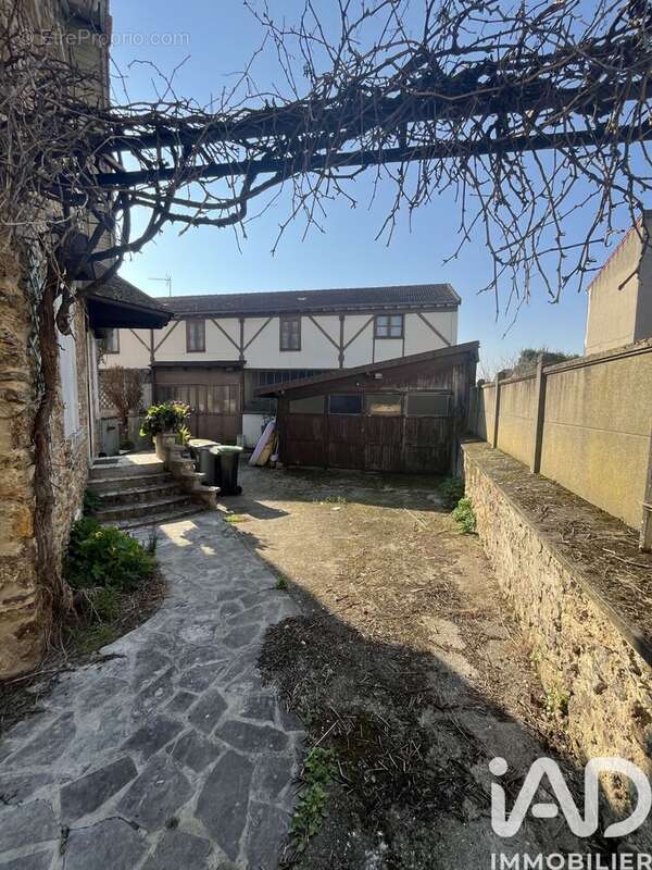 Photo 4 - Maison à VILLENEUVE-LE-ROI