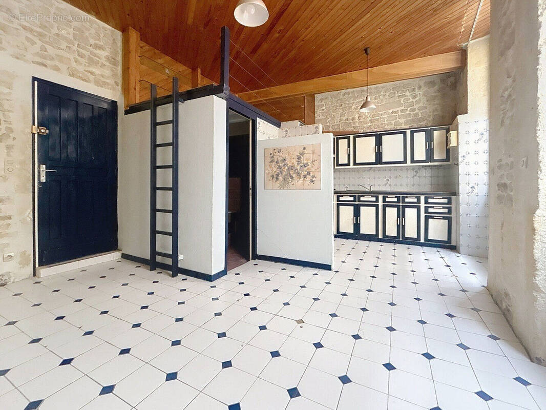 Appartement à NIMES